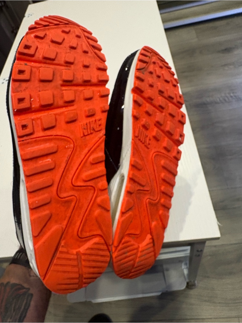 Nike Air Max 90 'Football' Sneakers - Picture 2 of 4